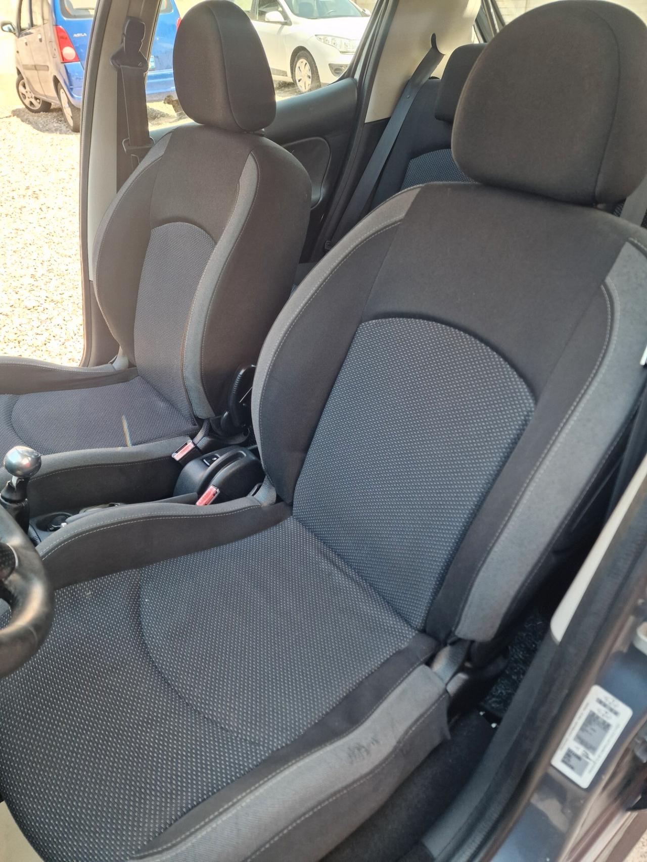 Peugeot 206 Plus 1.1 60CV 5p. distribuzione ok.