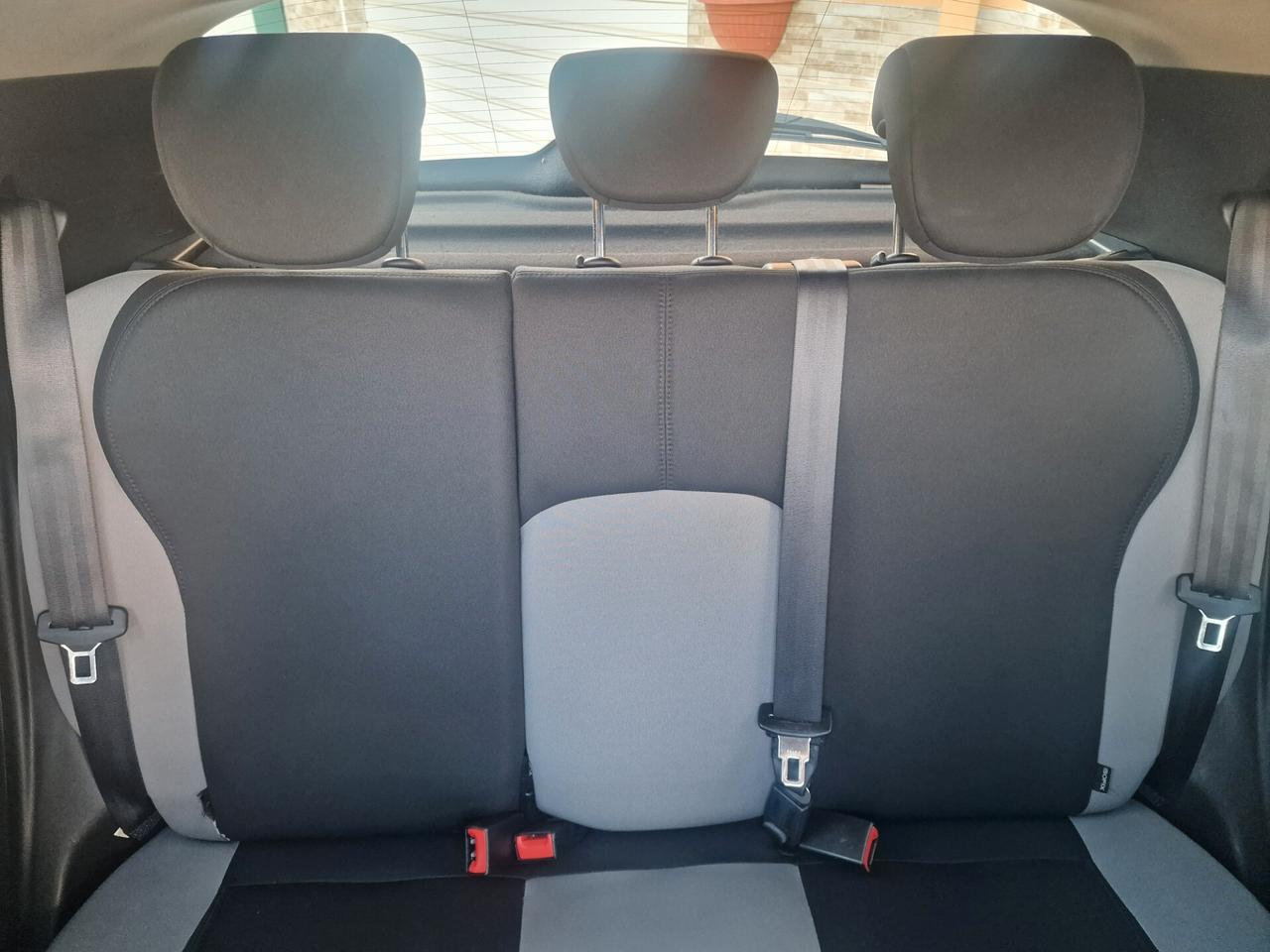 Lancia Ypsilon 1.2 benzina 70cv Tetto panoramico