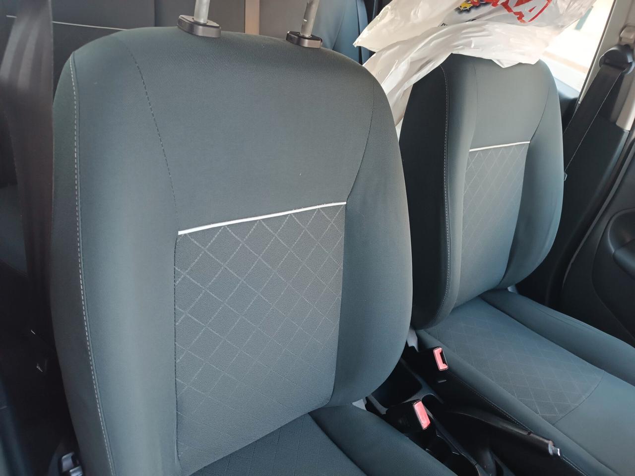 Ford Fiesta Ikon 1.4 TDCi 70CV 5 porte