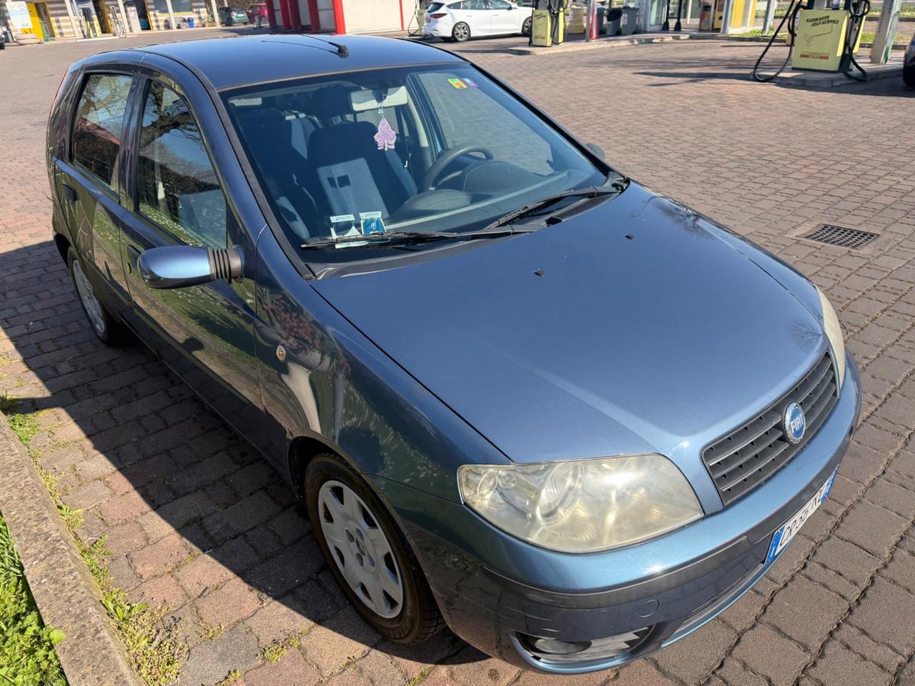 Fiat Punto 1.3 Multijet 2005 GANCIO TRAINO