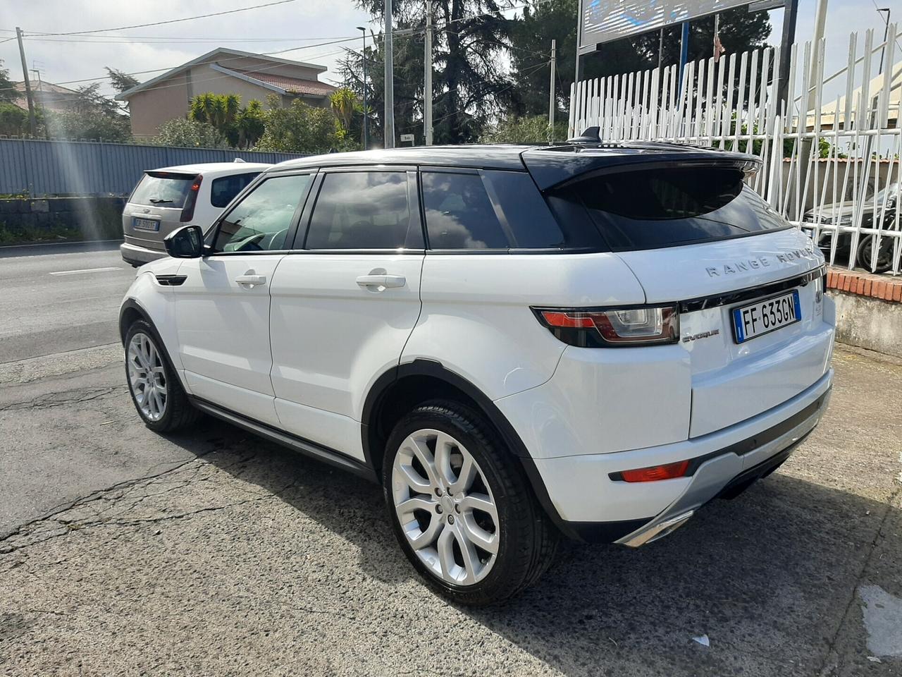 Land Rover Range Rover Evoque 2.0 TD4 180 CV 5p. SE Dynamic