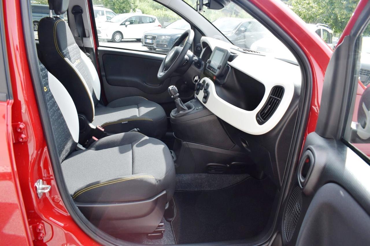 Fiat Panda 1.0 FireFly S&S Hybrid Pandina
