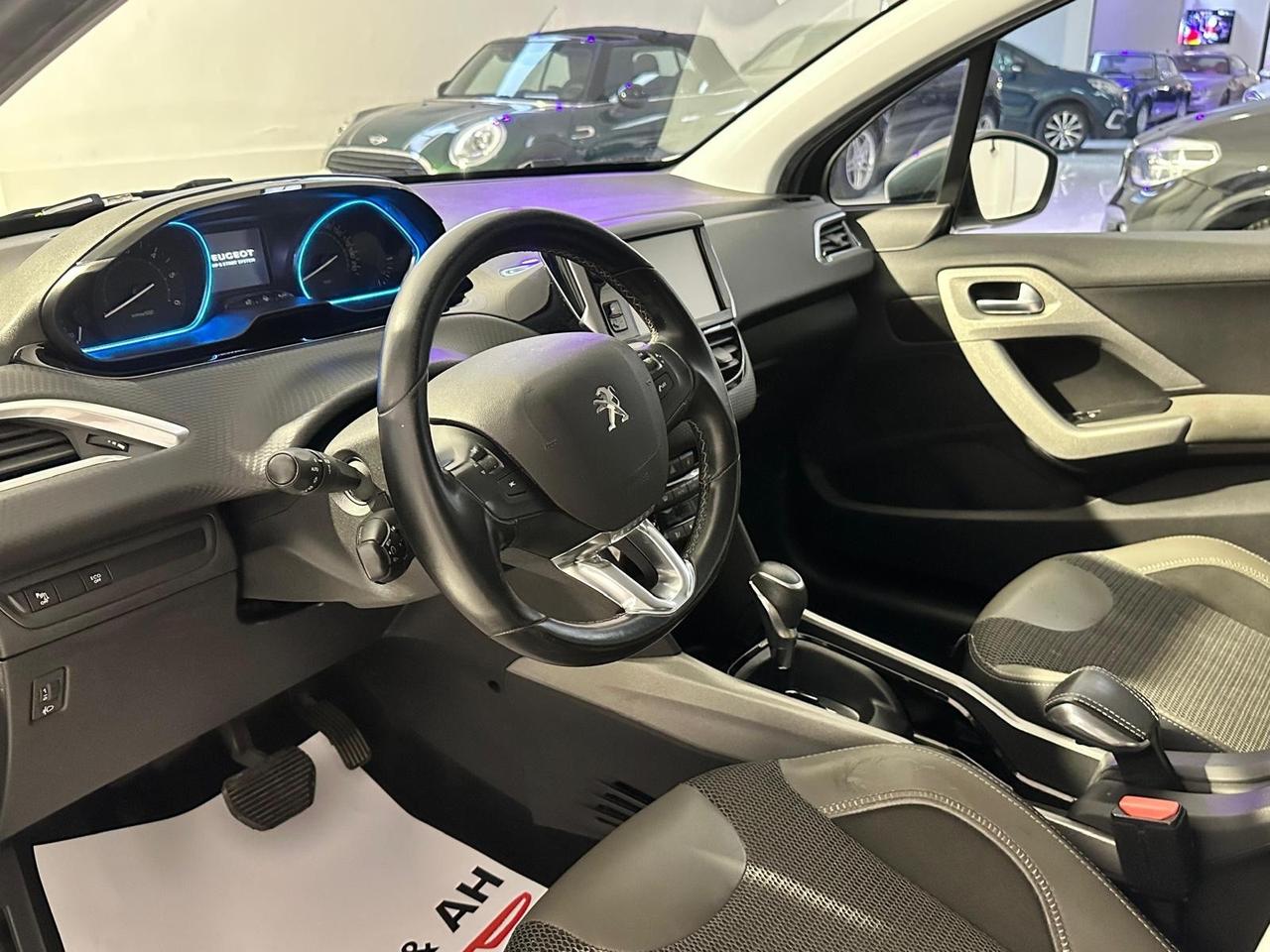 Peugeot 2008 BlueHDi 100 Allure