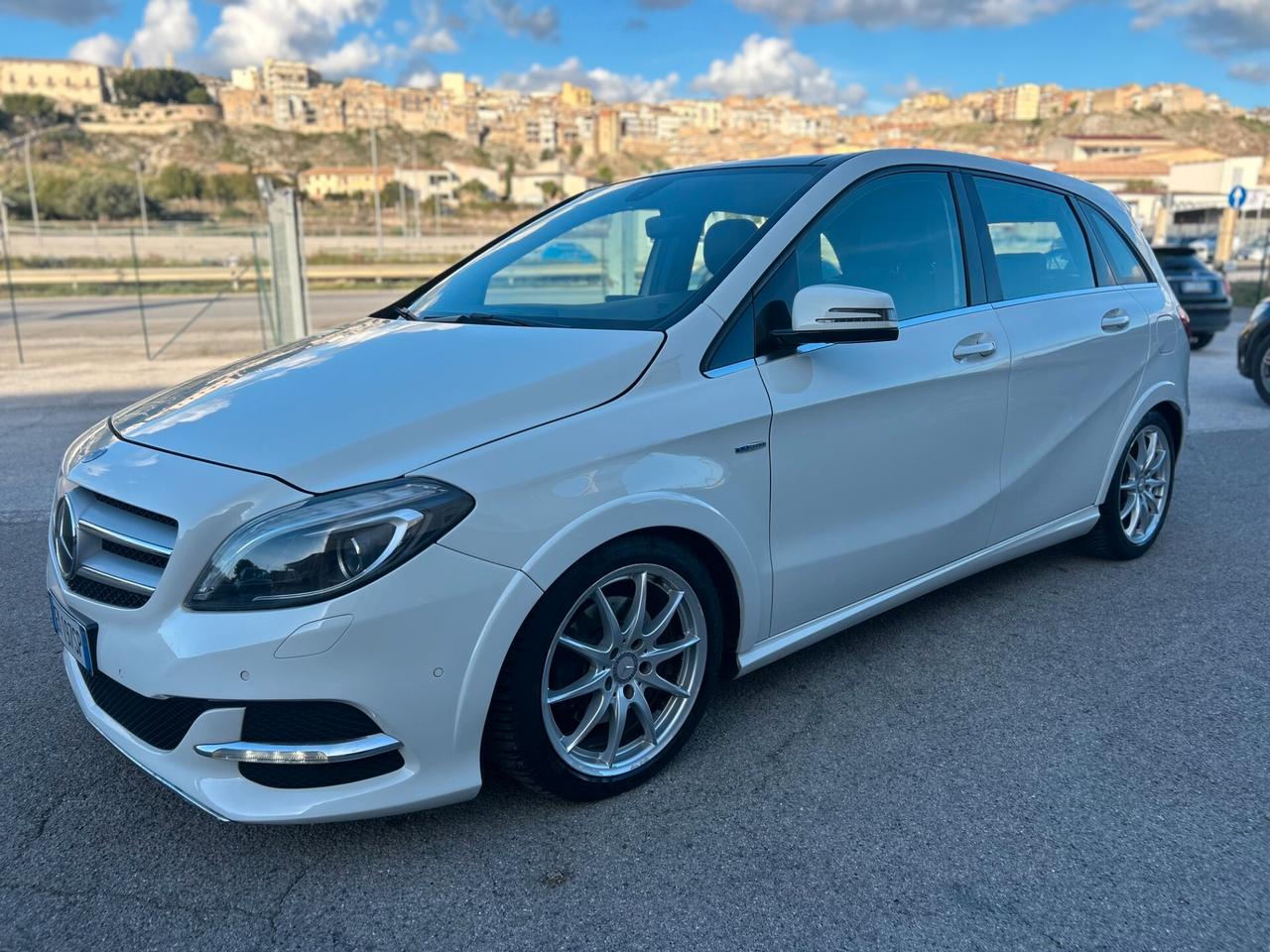 Mercedes-benz B 200 CDI BlueEFFICIENCY Premium