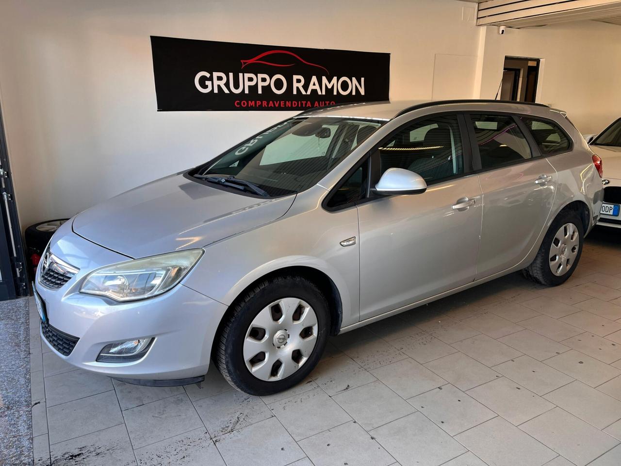 Opel Astra 1.7 CDTI 110CV Sports Tourer Cosmo
