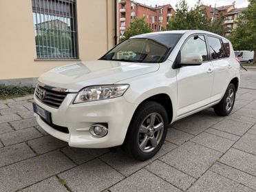 Toyota RAV 4 RAV4 Crossport 2.2 D-4D 150 CV Lounge