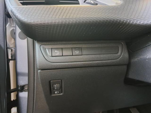 PEUGEOT 2008 100 GT Line