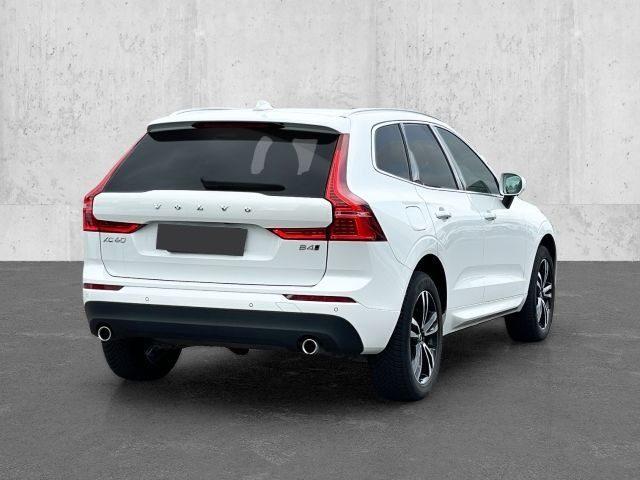 VOLVO XC60 B5 (d) AWD Geartronic Momentum Pro