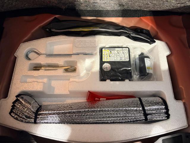 SUZUKI Swift 1.2 Hybrid 83CV 4WD AllGrip TOP KEYLESS RETROCAM.