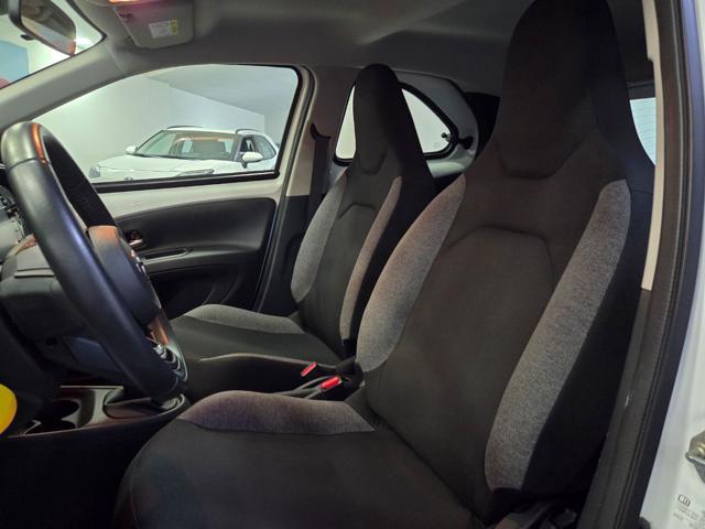 TOYOTA Aygo X 1.0 VVT-i 72 CV 5 porte Active