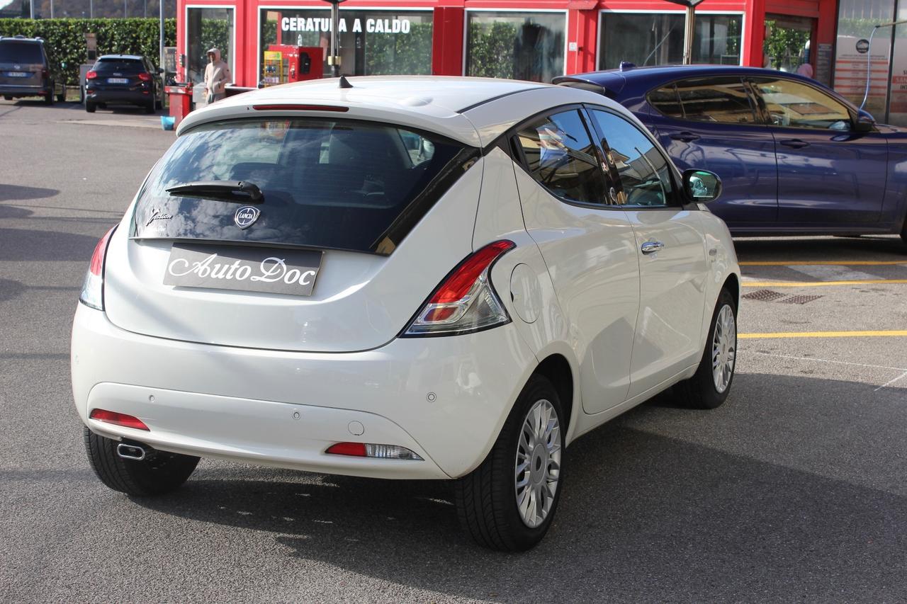 Lancia Ypsilon 1.2 69 CV 5 porte GPL Ecochic Gold SENSORI POST.