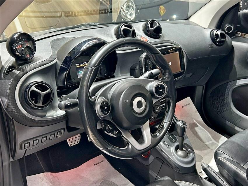 Smart ForTwo BRABUS 0.9 Turbo twinamic Xclusive