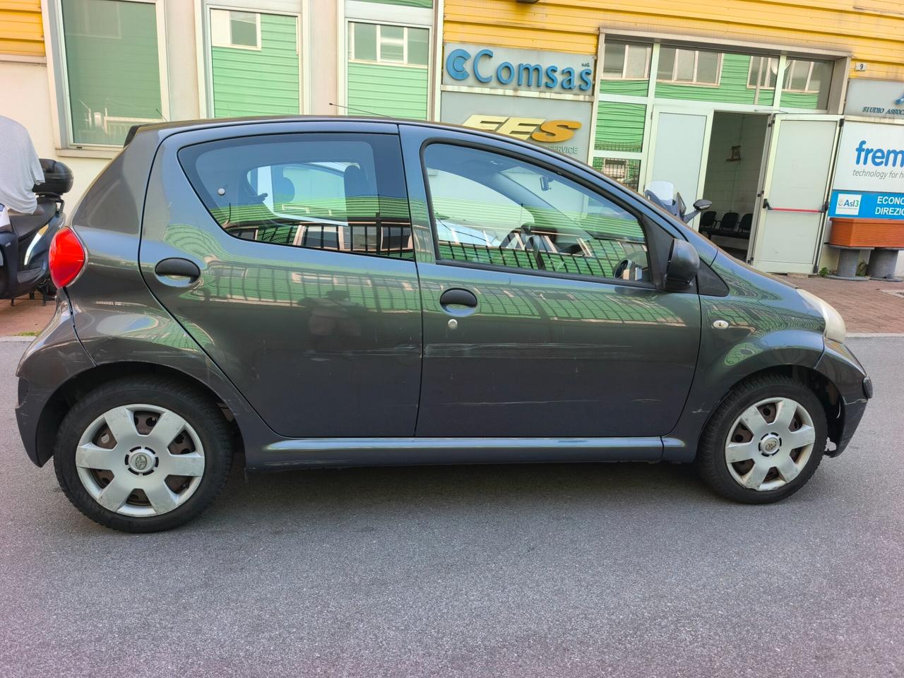 Toyota Aygo 1.0 ok neopatentati 5 porte