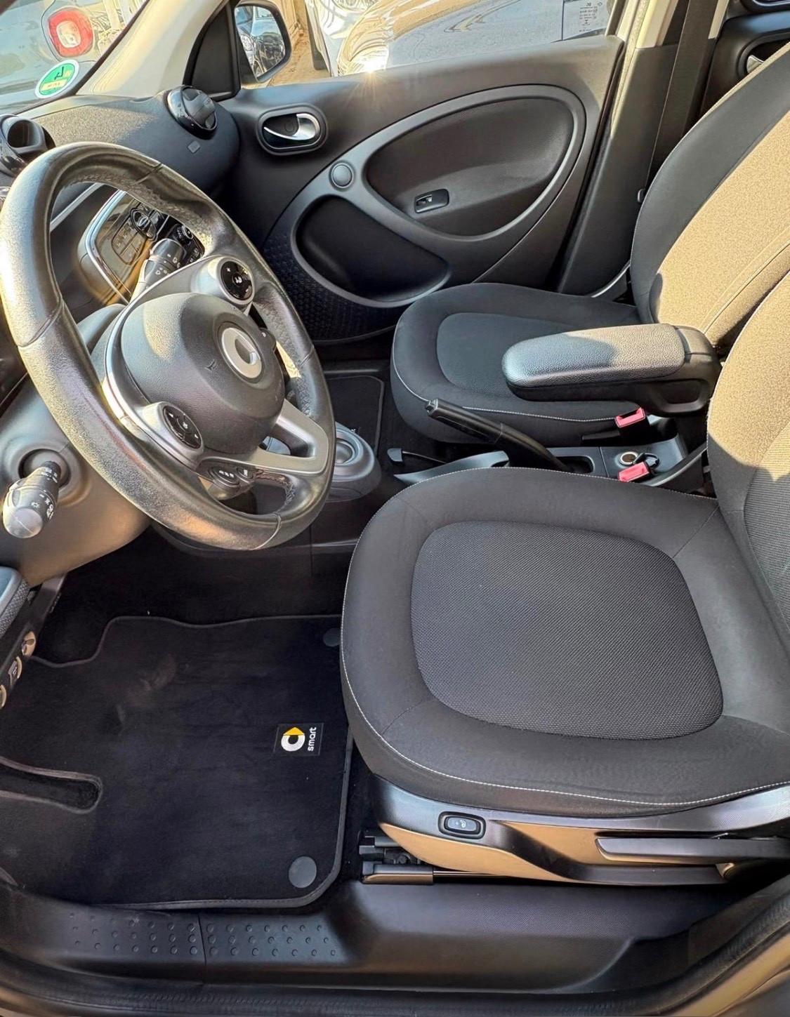 Smart ForFour 70 1.0 Passion