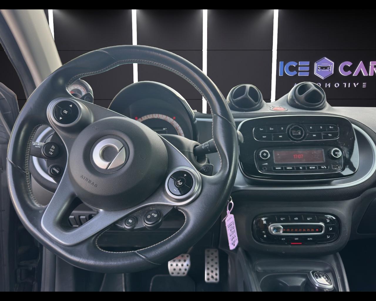 SMART fortwo 90 0.9 Turbo twinamic Brabus pack
