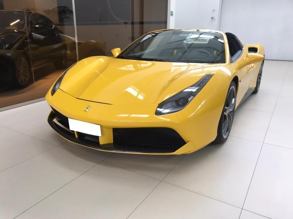 FERRARI 488 Spider | Iva esposta