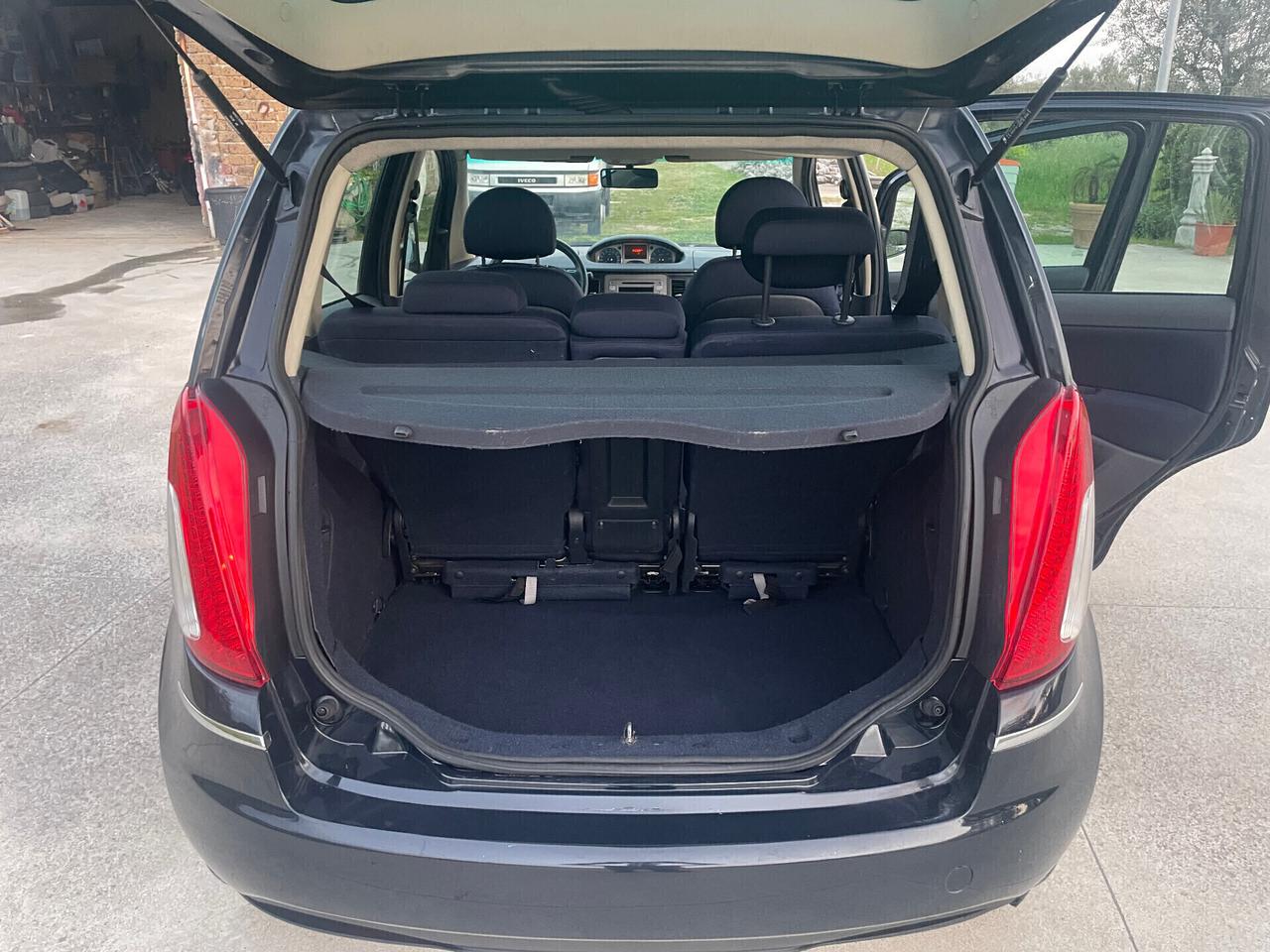 Lancia MUSA 1.4 16V Oro Plus