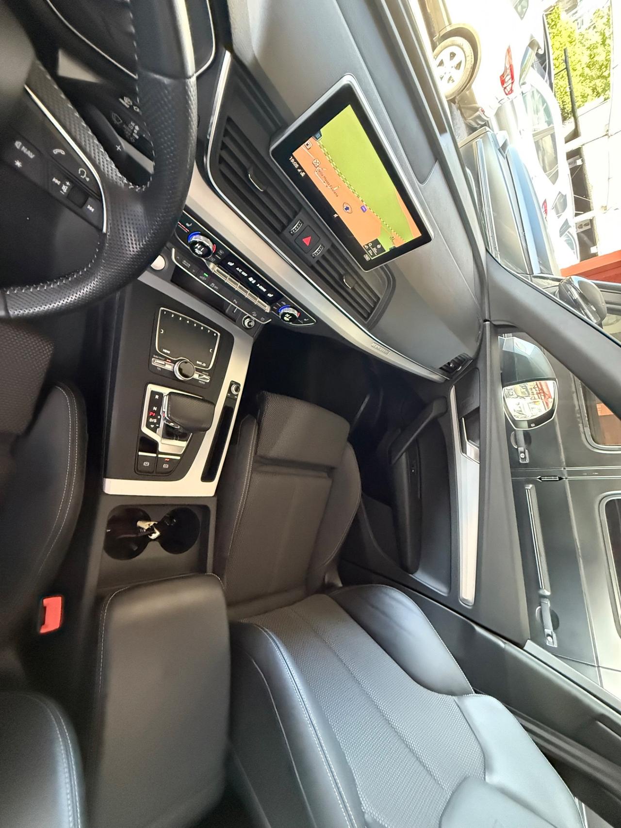 Q5 55 TFSI e quattro S tronic S line-unipro-STRAFULL