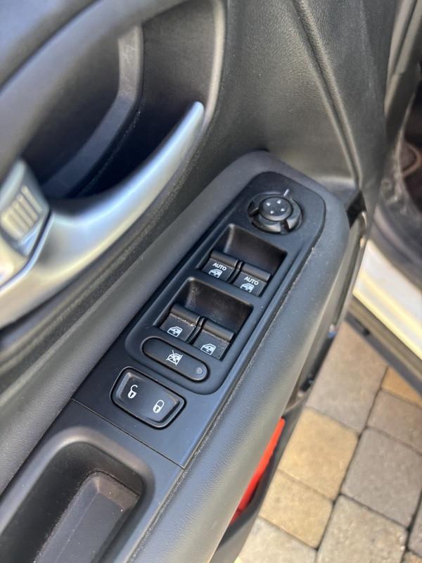 Jeep Renegade 1.0 t3 Night Eagle 2wd FULL LED-NAVI-18"