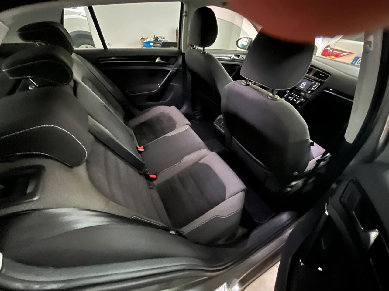 Volkswagen Golf Business 1.6 TDI 5p. Highline