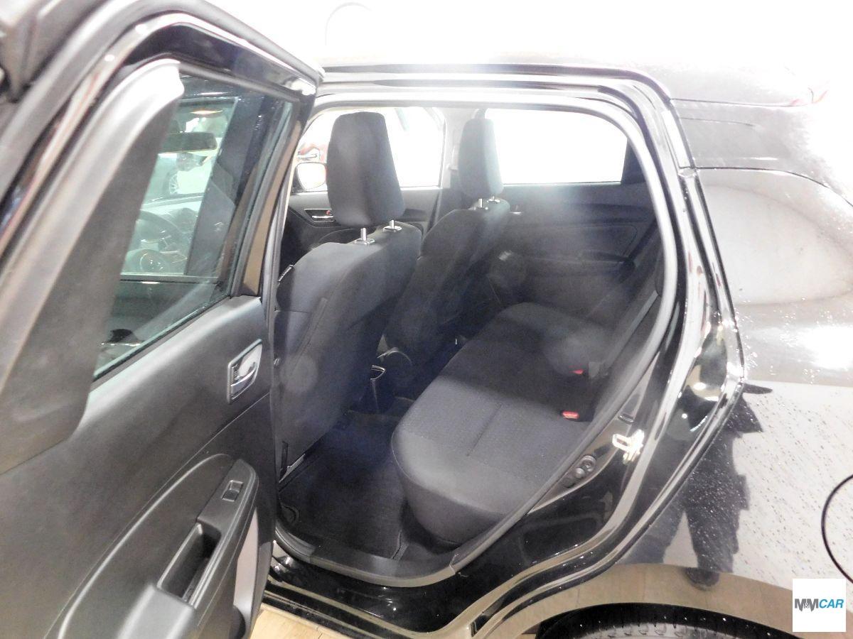 SUZUKI - Swift - 1.2 Hybrid Top