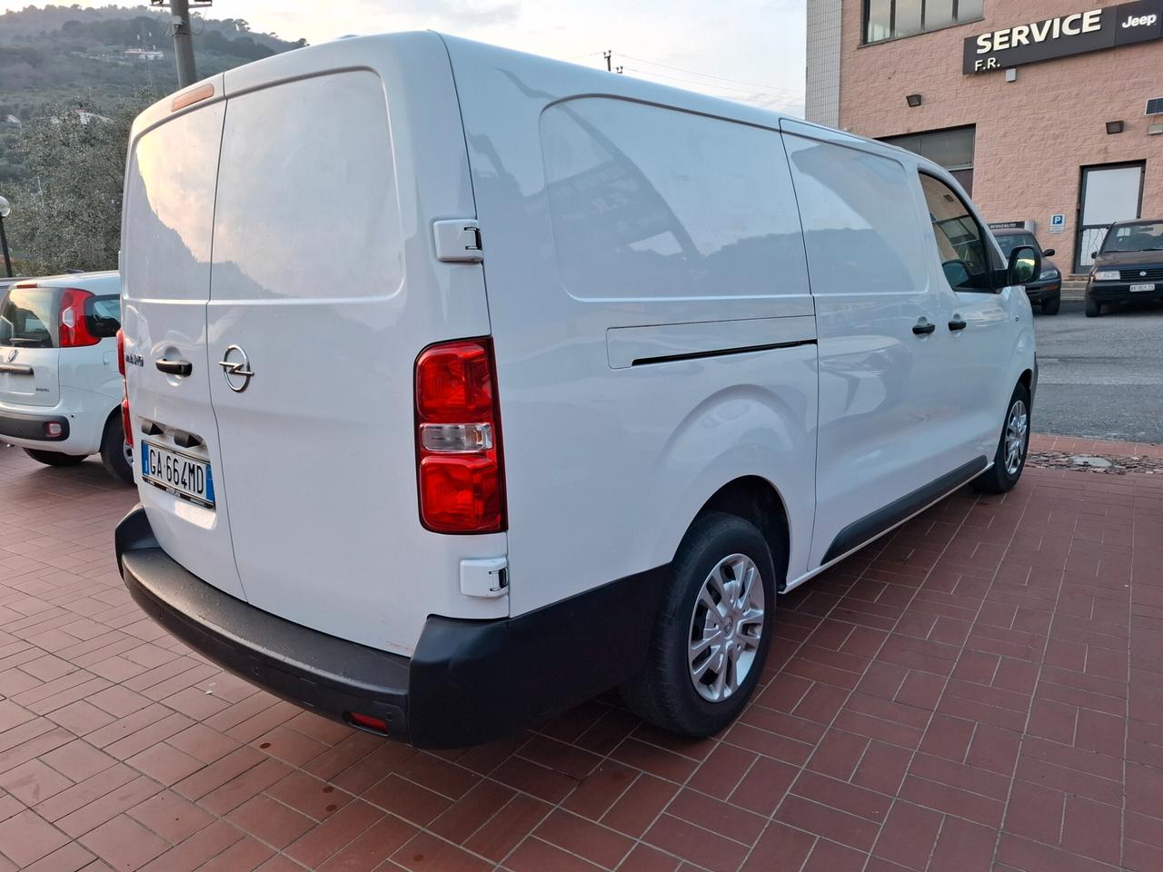 OPEL VIVARO L2H1 3 POSTI 2.0 DIESEL