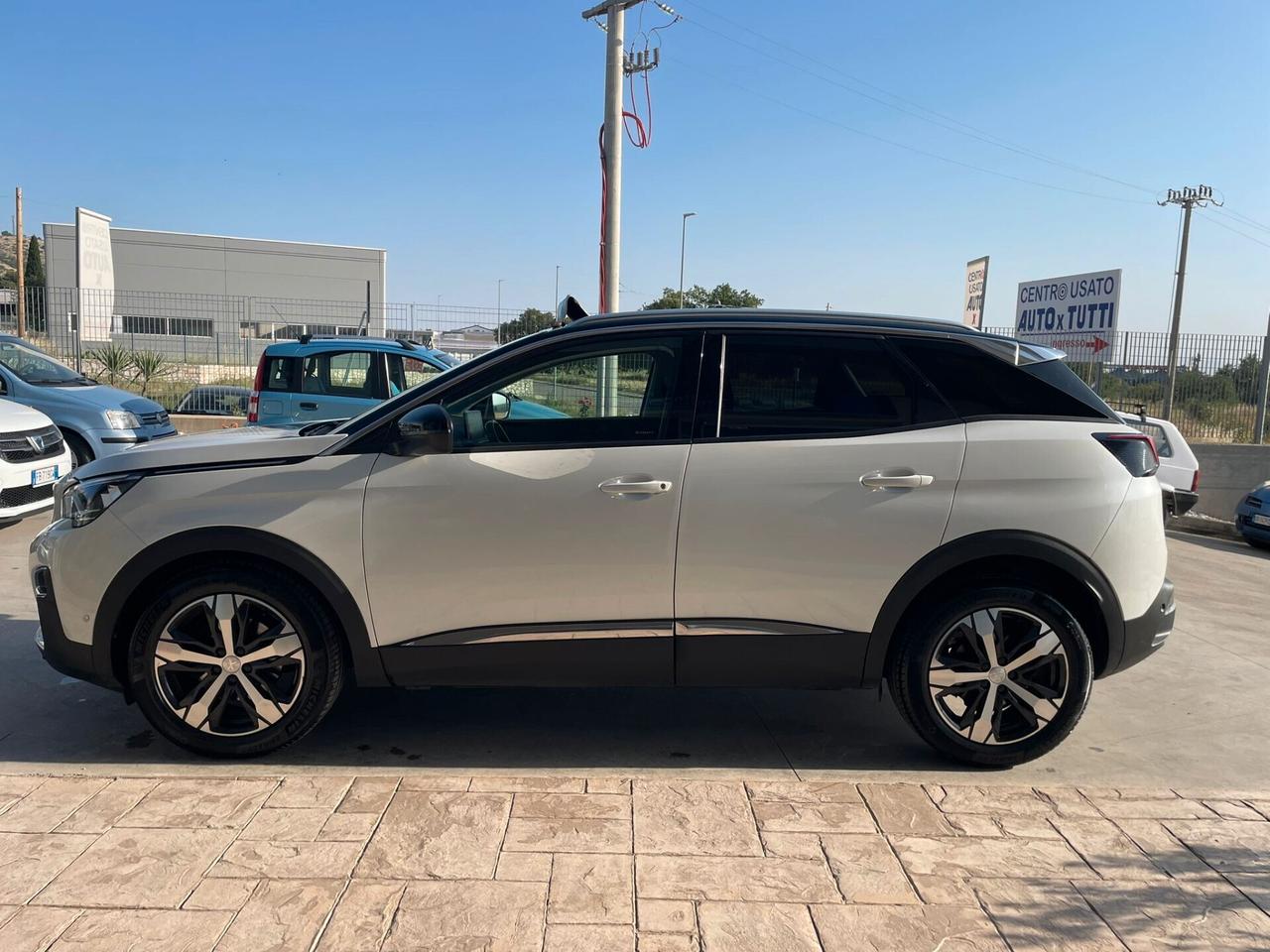 Peugeot 3008 BlueHDi 130 S&S EAT8 Allure
