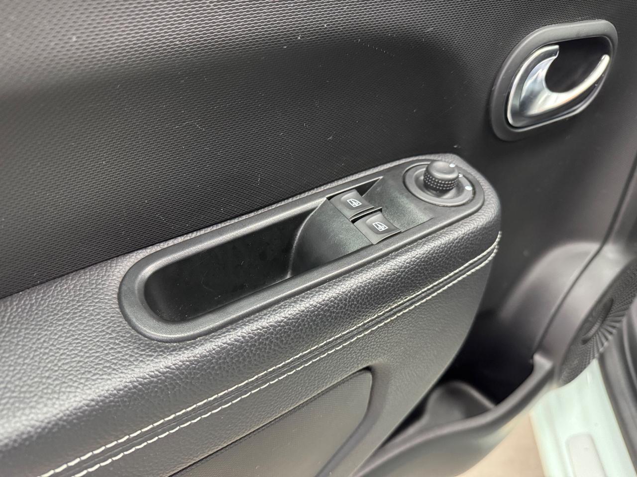 Renault Twingo TCe 90 CV Energy La Parisienne