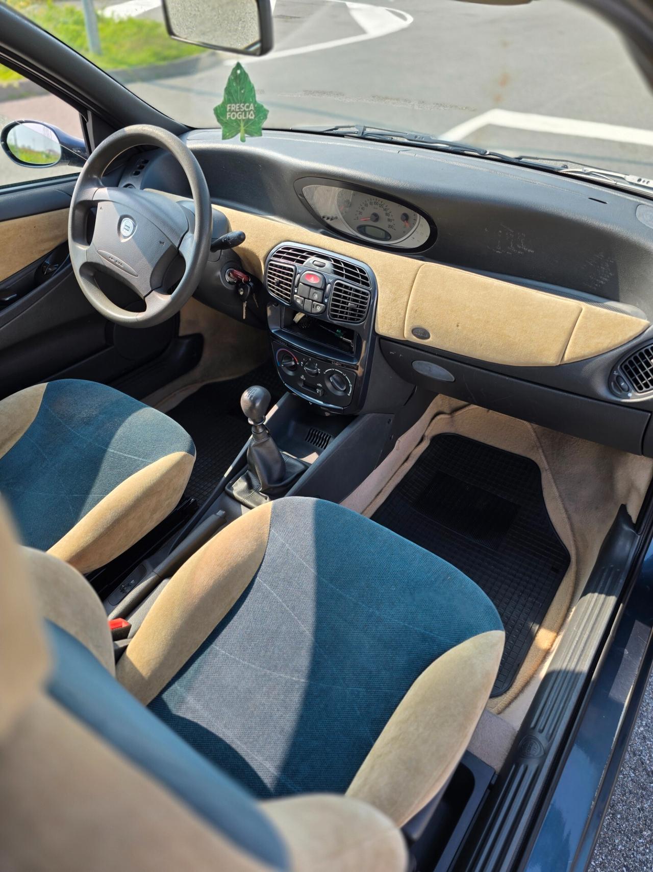 Lancia Y 1.2cc "DoDo"/60CV-44kW *MANUT. E GARANTITA*