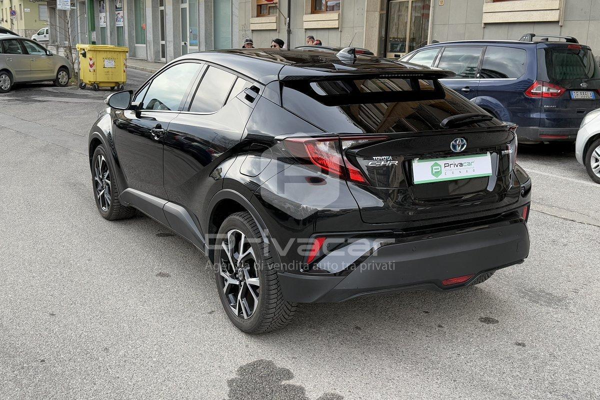 TOYOTA C-HR 1.8 Hybrid E-CVT Trend