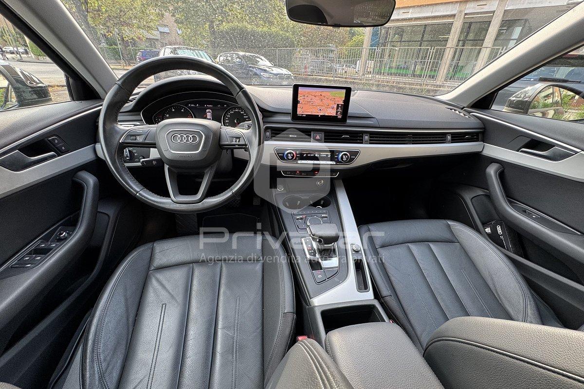 AUDI A4 Avant 30 TDI S tronic