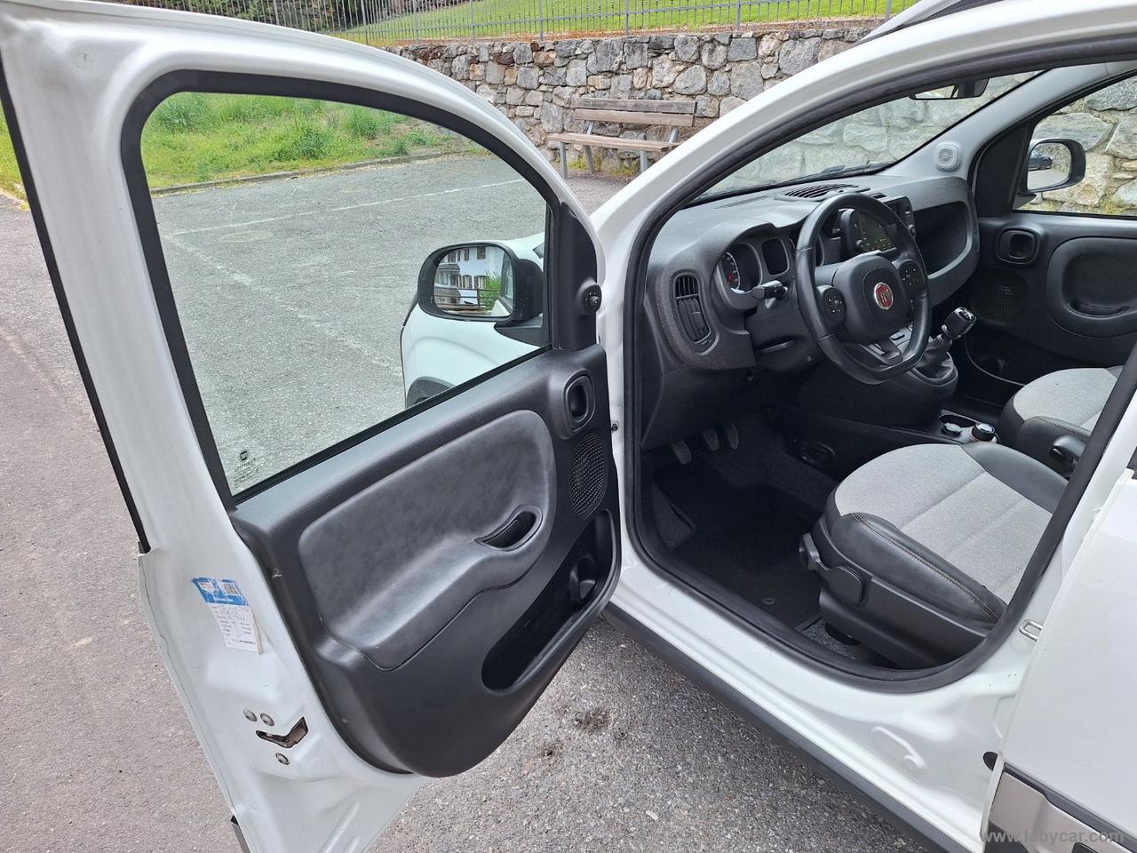 FIAT Panda Cross 0.9 TwinAir Turbo S&S 4x4 NEOPATENTATI