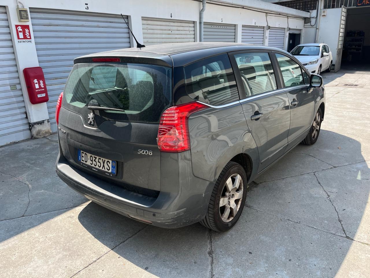 Peugeot 5008 1.6 VTi 120CV Tecno 7 POSTI