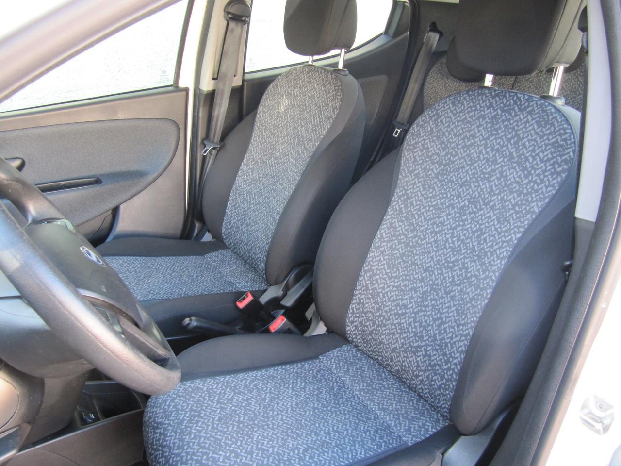 Lancia Ypsilon 1.0 FireFly 5 porte S&S Hybrid Maryne