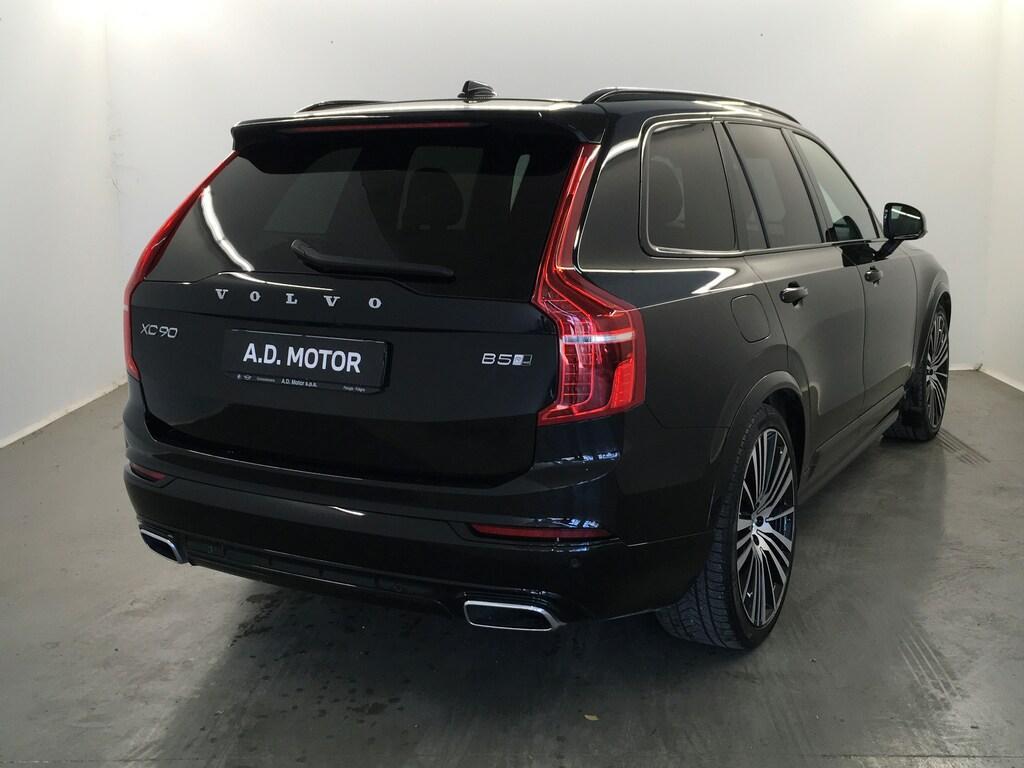 Volvo XC90 2.0 B5 R-Design AWD Geartronic