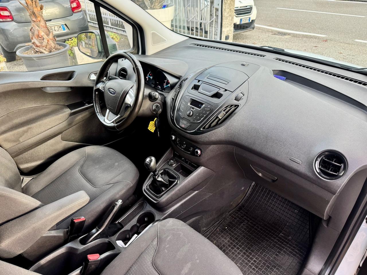 Ford Transit Courier 1.5 TDCi 75CV (PERMUTO)