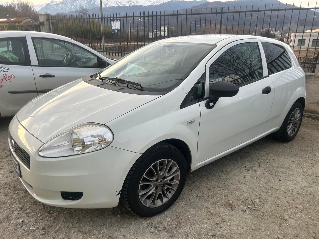 Fiat Grande Punto 1.3 MJT 75 3p.Van Actual 2pt