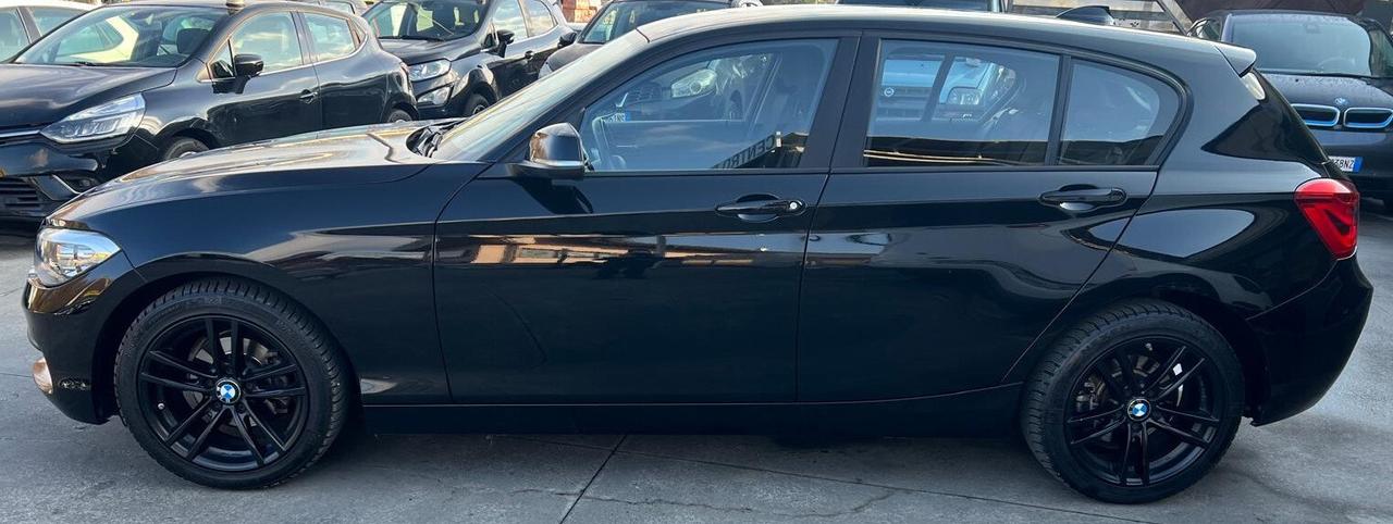 Bmw 118 120i 5p. Sport