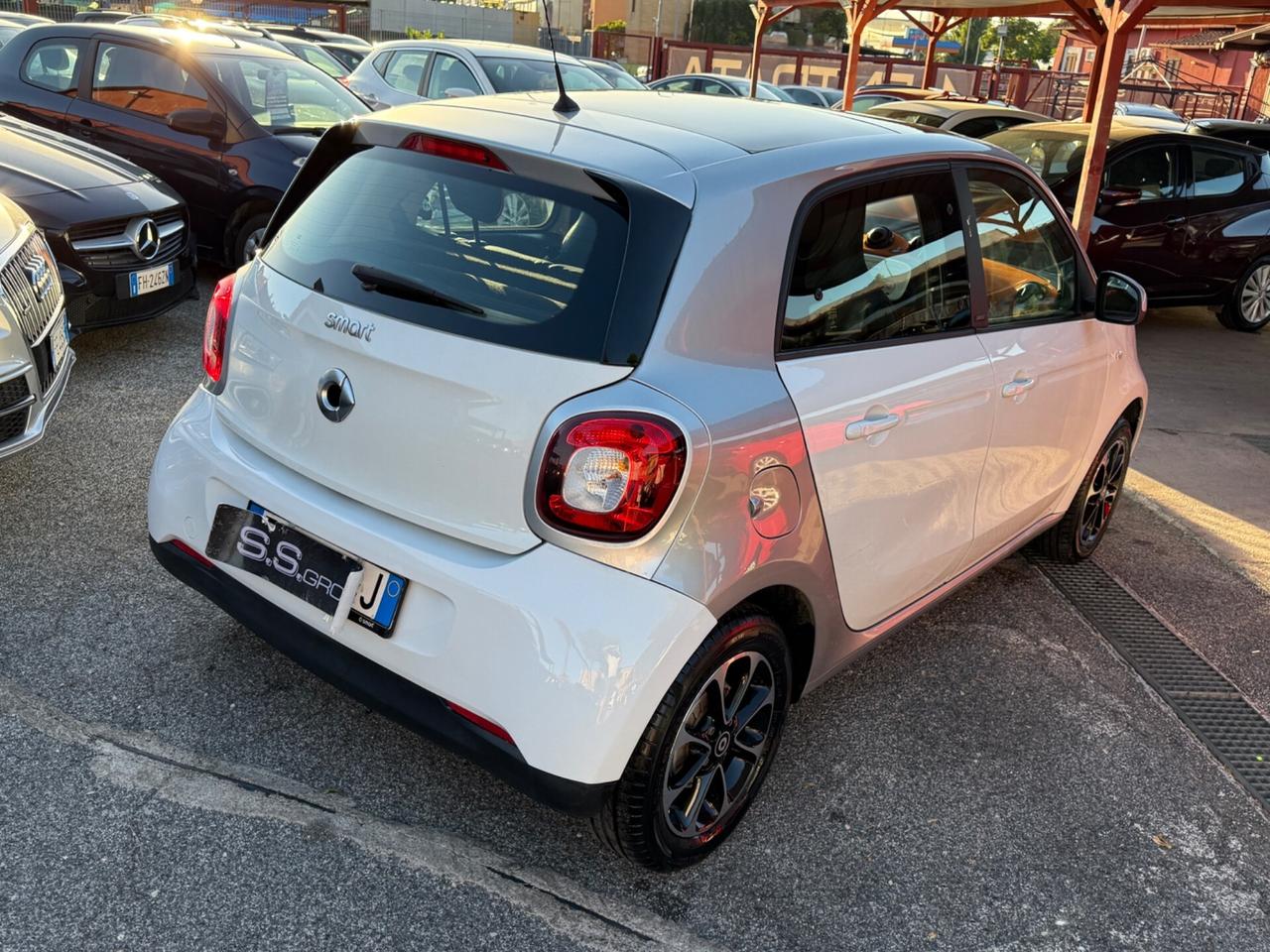 ForFour 1.0 90 CV/( 25 MILA KM )/permute/garanzia/unipro