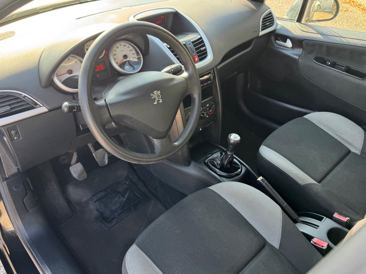 Peugeot 207 1.4 VTi 95CV 5p. XS