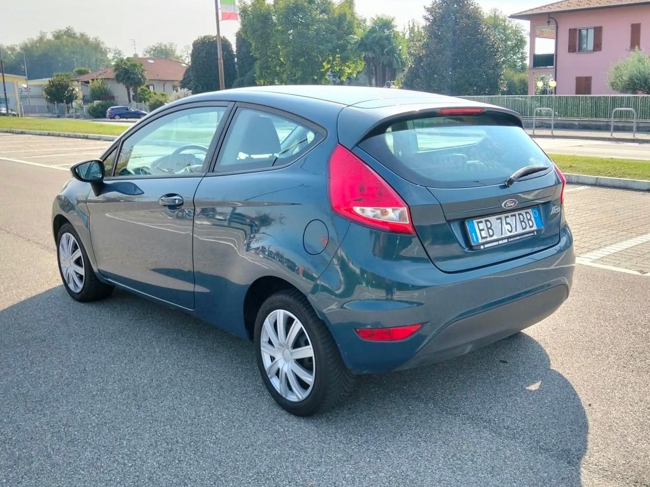 Ford Fiesta 1.4 3 porte Bz.- GPL*Aux*Bluetooth