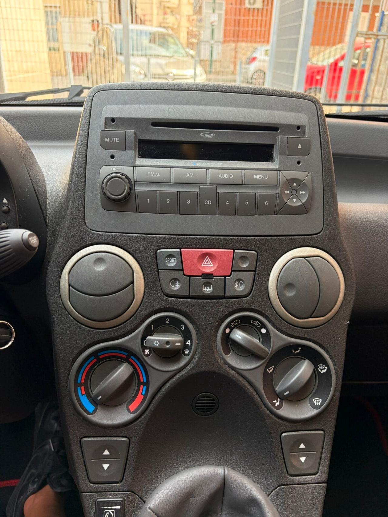 Fiat Panda 1.4 16V 100 HP GPL