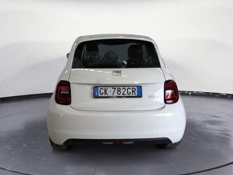 FIAT 500e 500 La Nuova 500 Serie1 La Nuova 500 - Icon Berlina