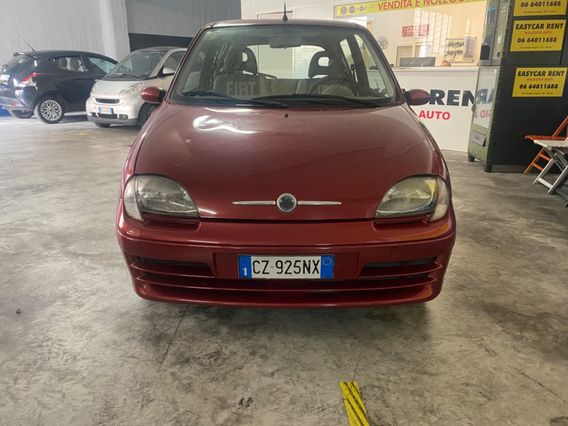 Fiat 600 1.1 Active
