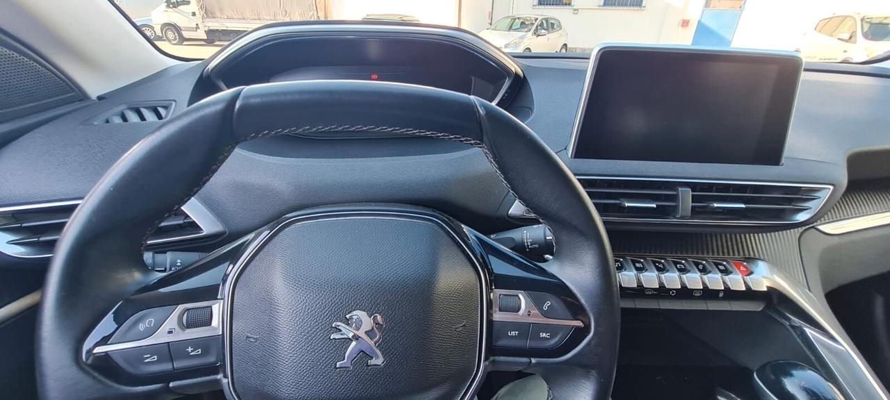 Peugeot 3008 BlueHDi 120 S&S Active