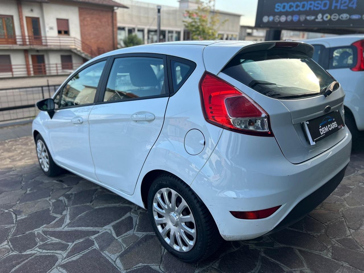 Ford Fiesta 1.4 5p. Bz.- GPL Titanium