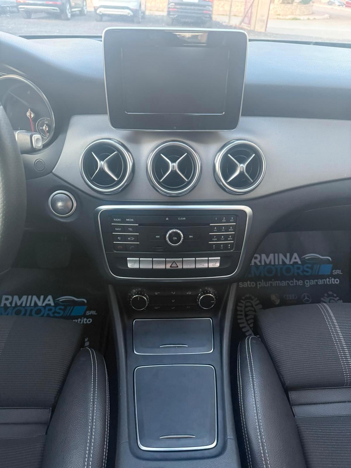 Mercedes-benz GLA 200CDI SPORT