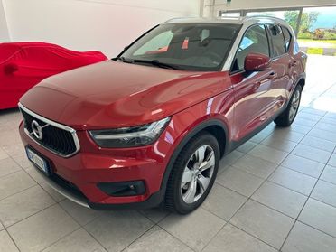 VOLVO XC40 D3 AWD Geartronic Momentum