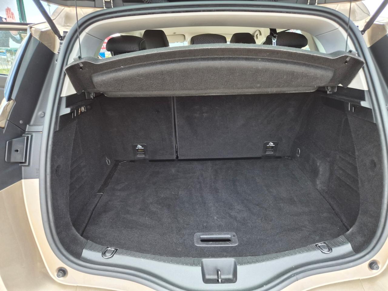 Renault Scenic Scénic Blue dCi 150 CV EDC Sport Edition2