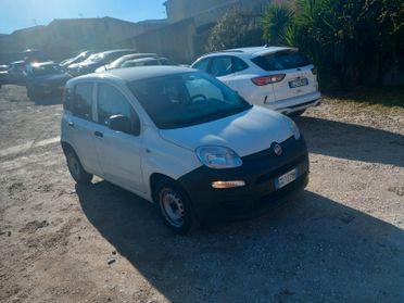 Fiat Panda Cross 1.0 FireFly S&S Hybrid van